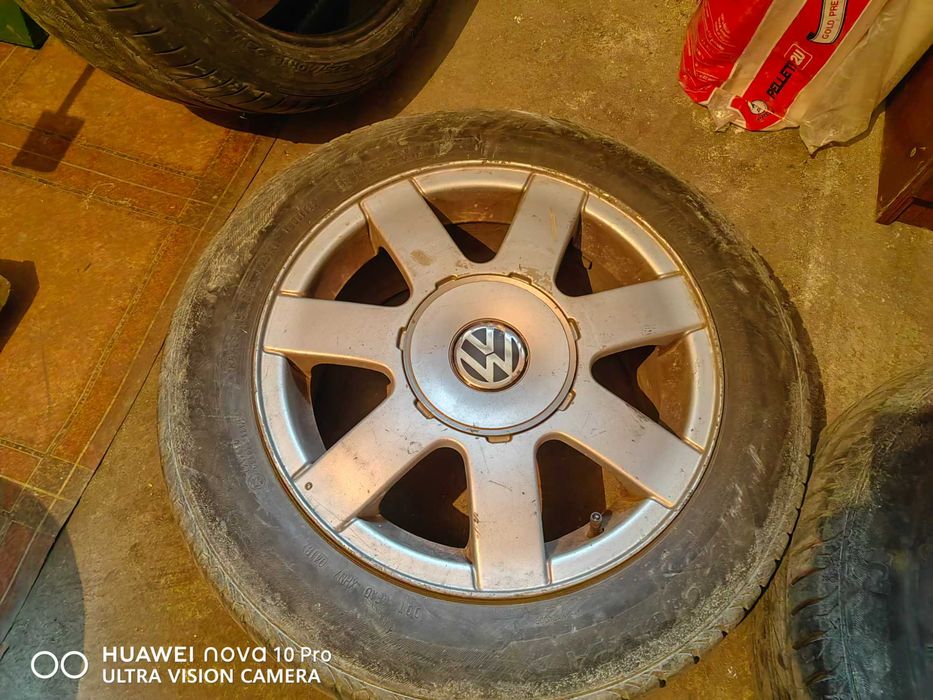 Оригинални алуминиеви джанти 5х112 15" от VW passat b5