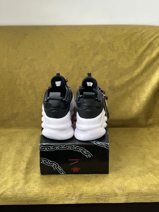 Versace Chain Reaction 44-45