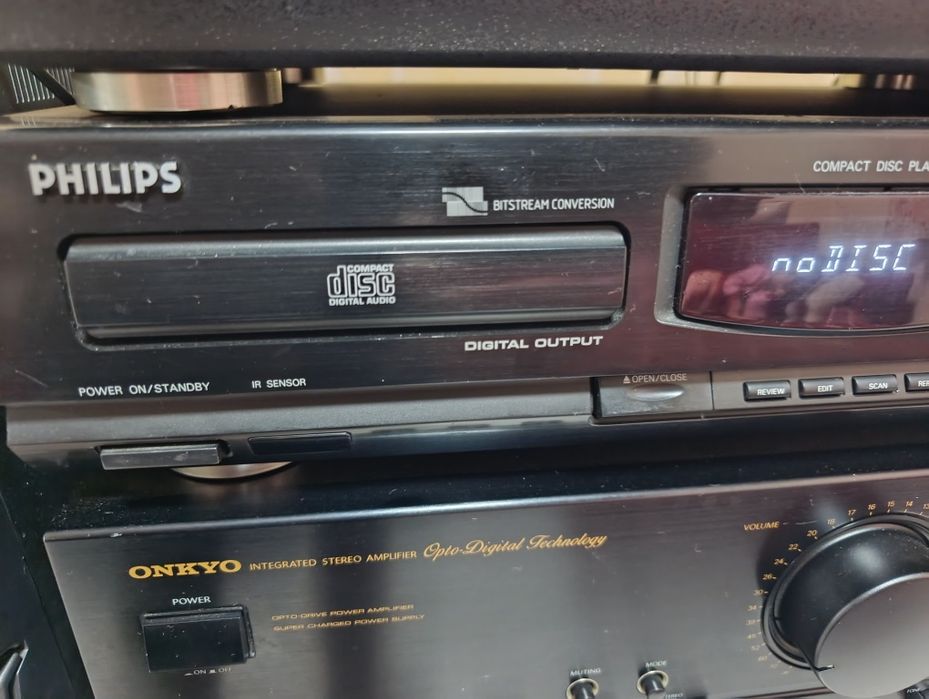СД проигрыватель Philips