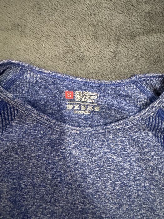 Bluza sala cu gaura pentru degete