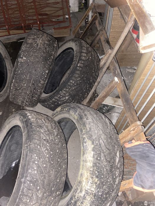 Резина зимняя с шипами