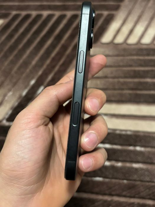 Iphone 16  128gb {100% Battery health}