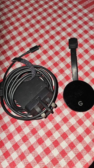 Мултимедиен Плеър Оригинален Google Chromecast Ultra 4k пълен комплект
