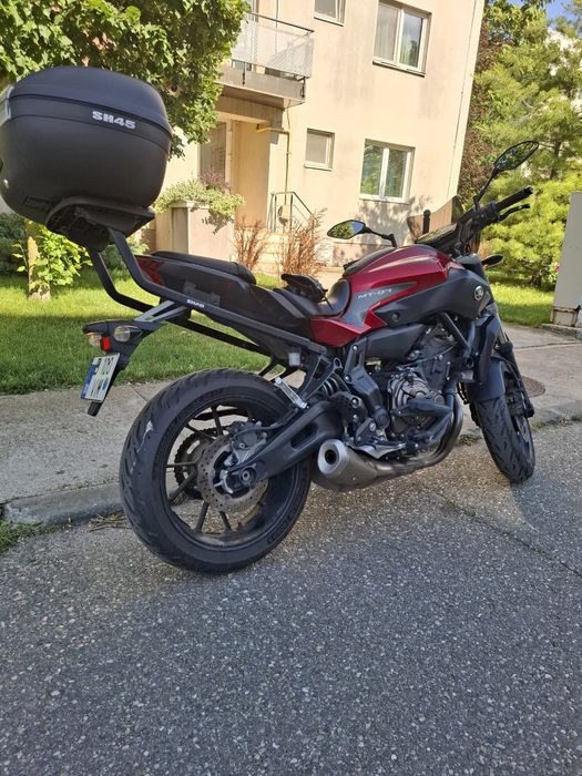Motocicleta Yamaha MT07