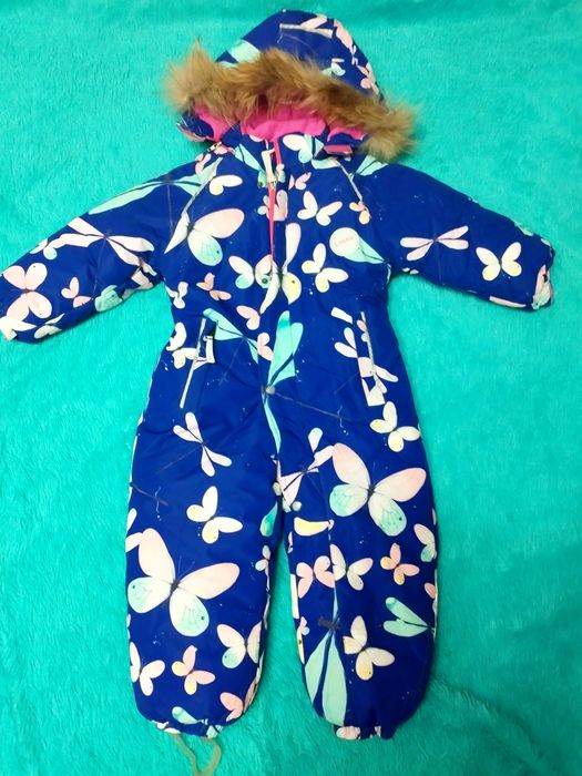 Коменизрн на девочку