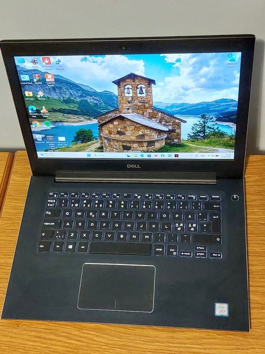 Laptop Dell 5471 i5 8250u 1,6Ghz/3,4Ghz, 12GB, 256GB + 500GB, HD 620, Windows 11 Office 2024
