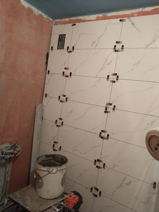 Кафельшик плиточник