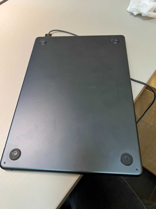 MacBook Air 15” M3, 256GB, 8GB RAM