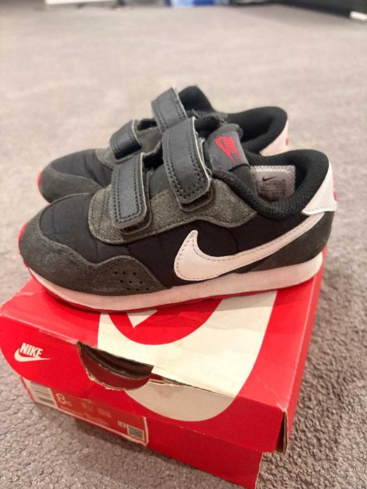 Adidasi baieti NIKE