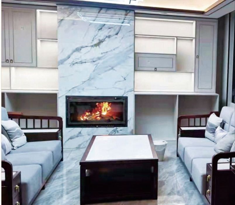 Камин на дровах и угле