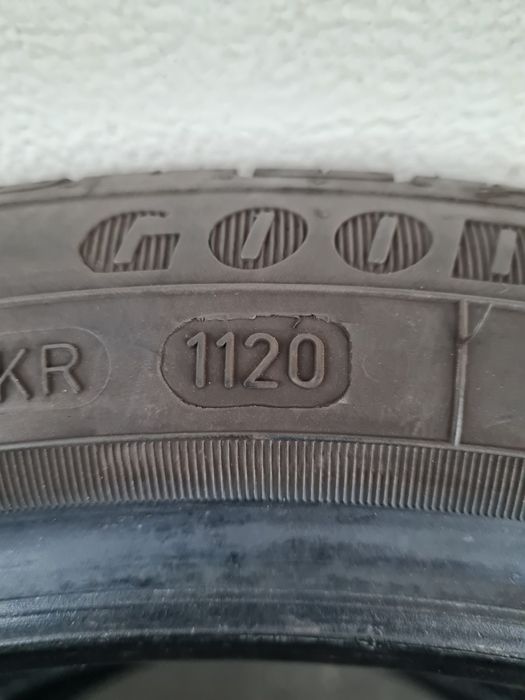 Летни гуми 2 броя GOODYEAR EficientGrip 195 45 R16 дот 1120