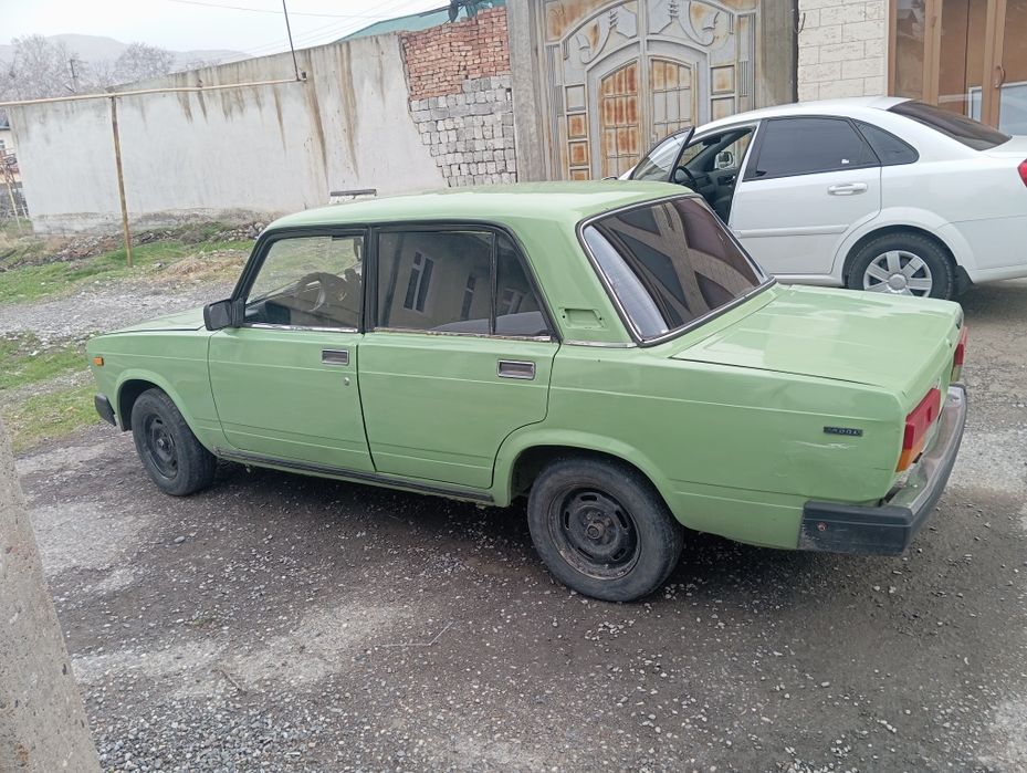 Жигули 2107 сотилади