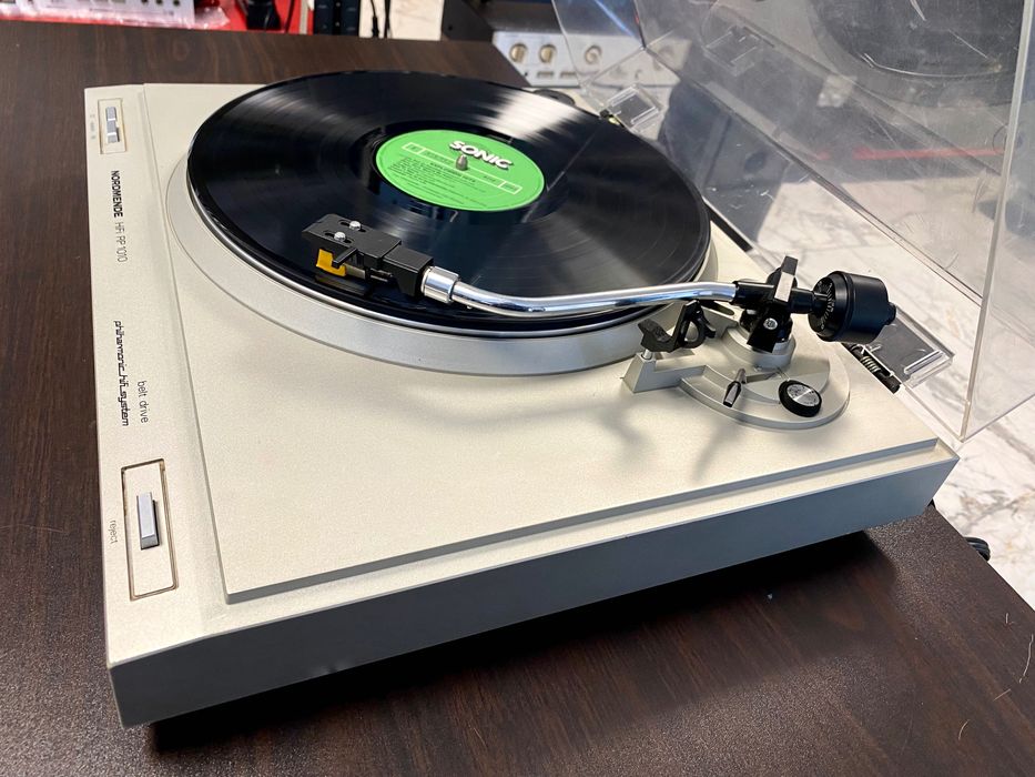 Грамофон Nordmende Made in Germany