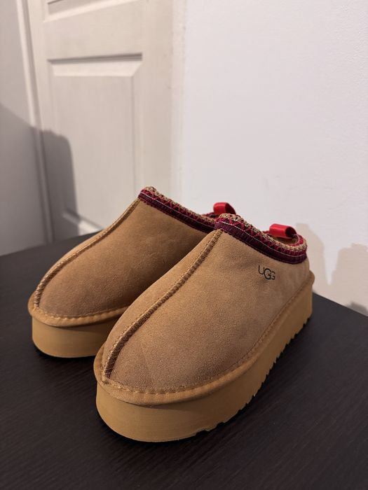 UGG Tazz Chestnut Marimea 37 Noi