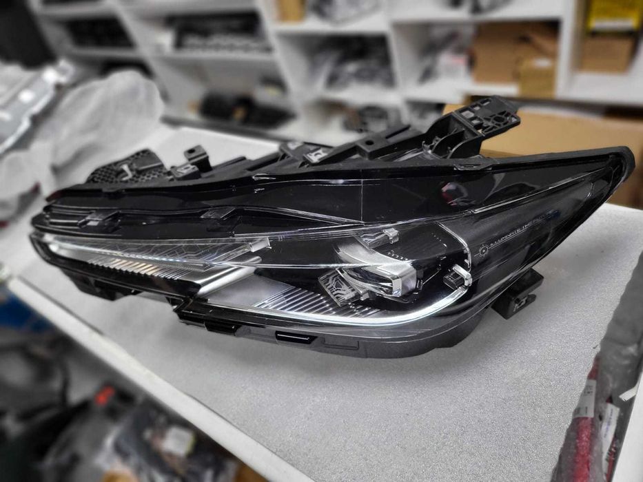 Фара левая Оригинал Changan UNI K