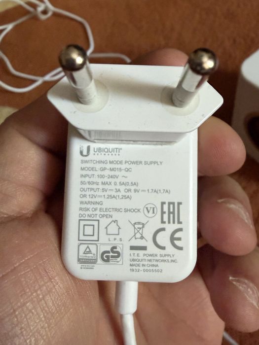 Router ubiquity amplify
