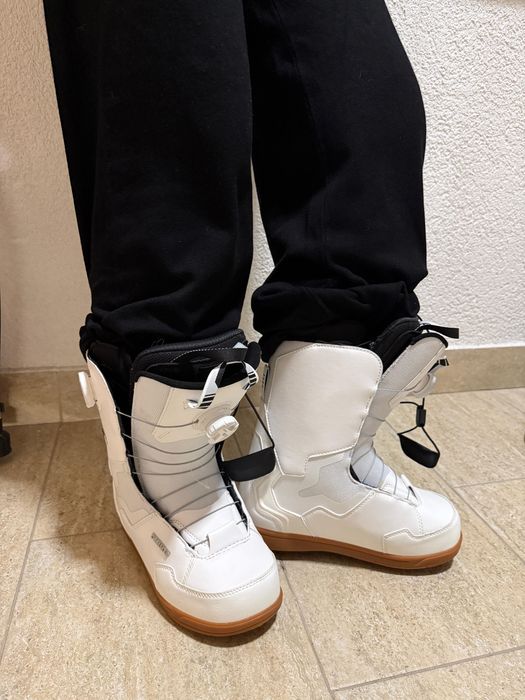 Boots Deeluxe impecabili