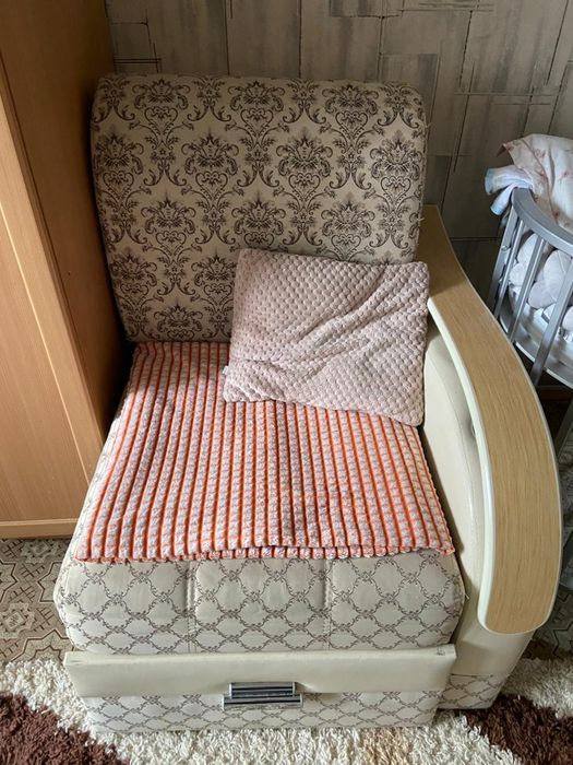 Продам диван и кресло кровать