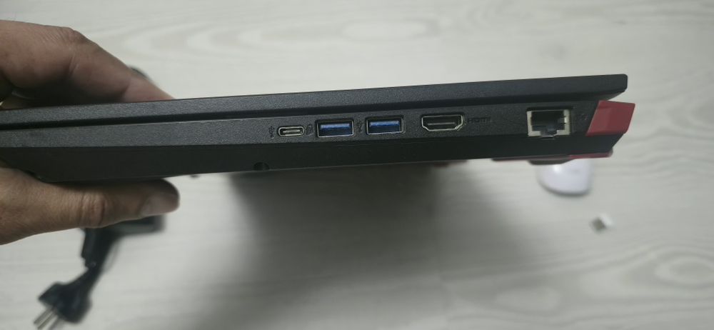 Laptop Acer Aspire VX5 -i7/32gb/512gb/2GB