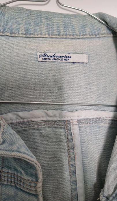 Geaca denim Stradivarius