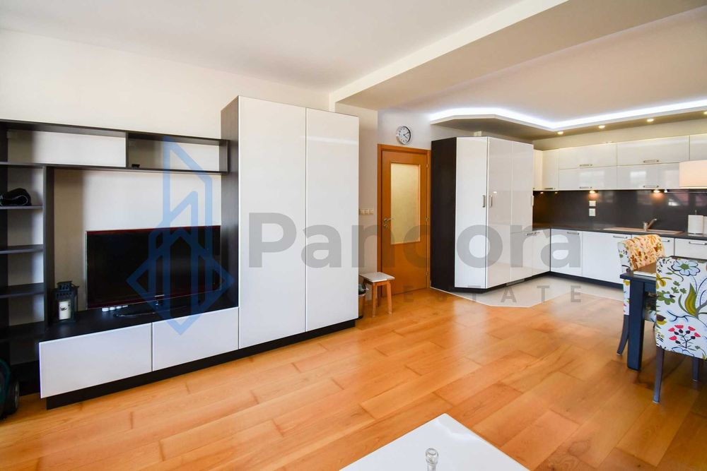 Дава се под наем Двустаен апартамент в София, Борово - 78 кв.м за 538.56 € - Снимка #3