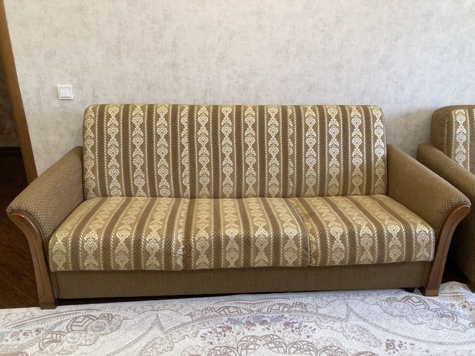 Диван,мини диван и кресло
