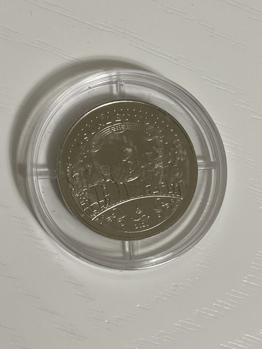 Коллекционная монета