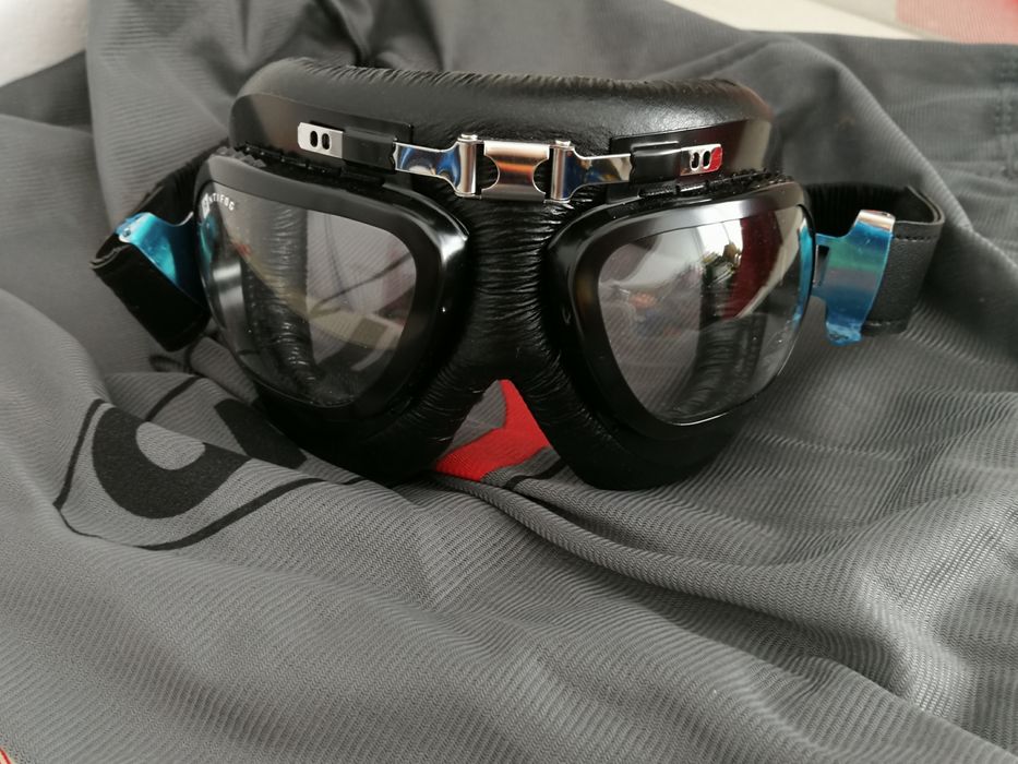 Каска за мотор Caberg XS кожа