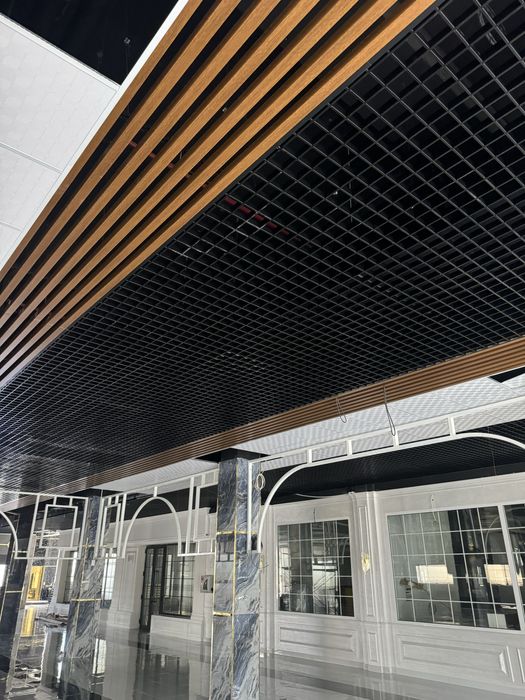 Потолок грилято / Грильято / Гренлянда / клеточный потолок / сетка пот