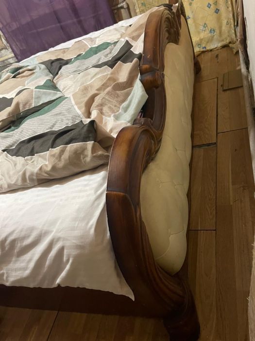 Спальный гарнитур Китай