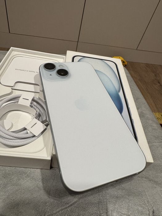 iPhone 15, в идеальном состоянии