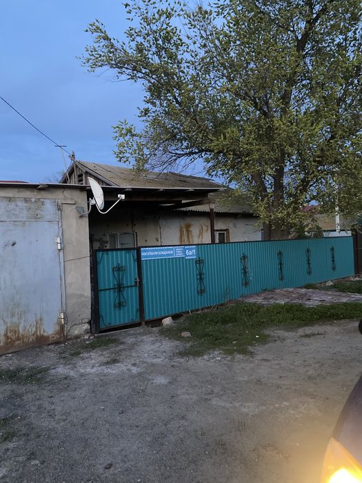 Земельный участок с домиком