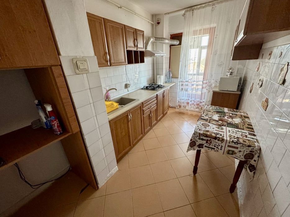 Apartament 3 camere – 81 mp – Central, Focșani