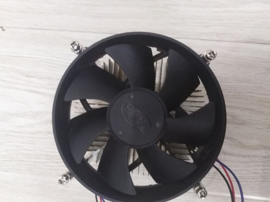 Куллер для компьютера