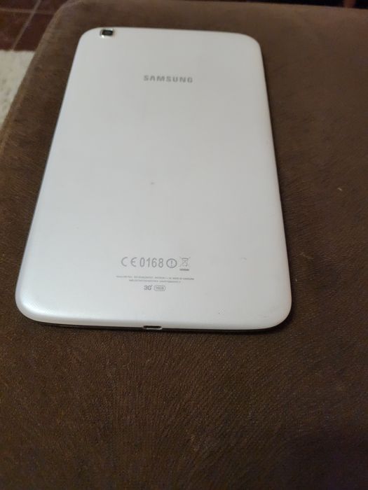Продавам таблет Samsung Galaxy
