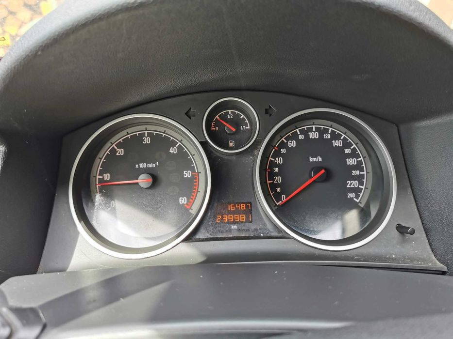 Opel Astra H 2006, 1,9 Diesel