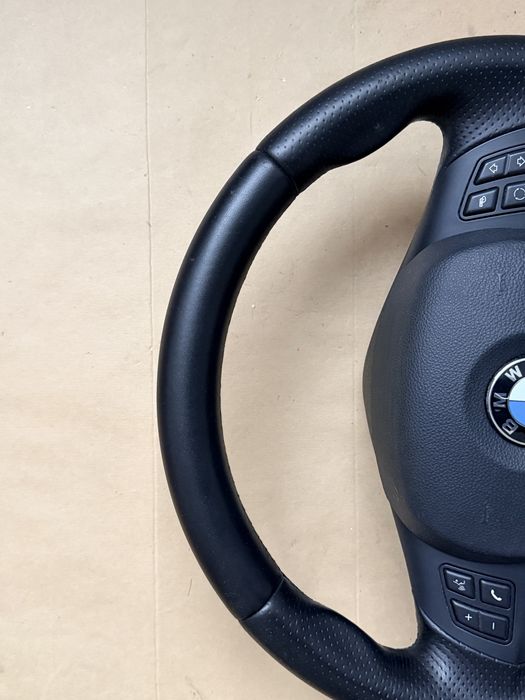 Бмв М волан bmw e84 e87 e90 e91 e92 e93