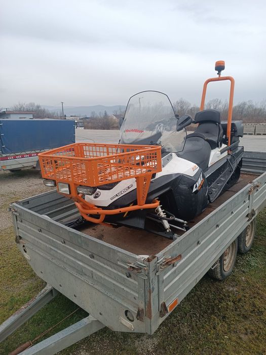 Snowmobil Lynx alpine