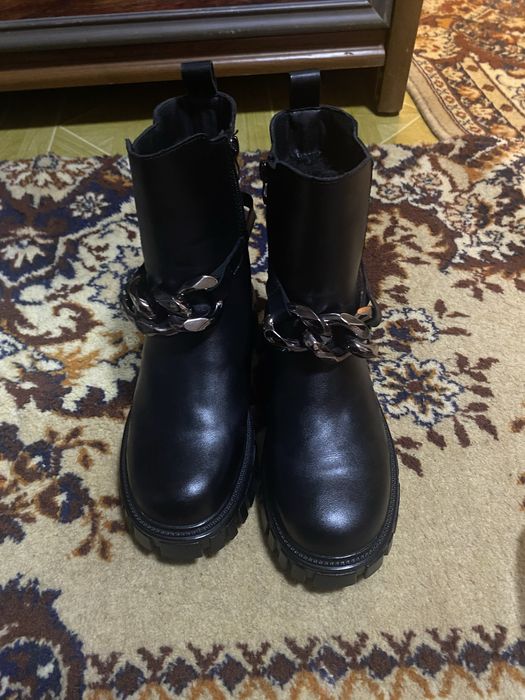 Продам обувь зимнюю