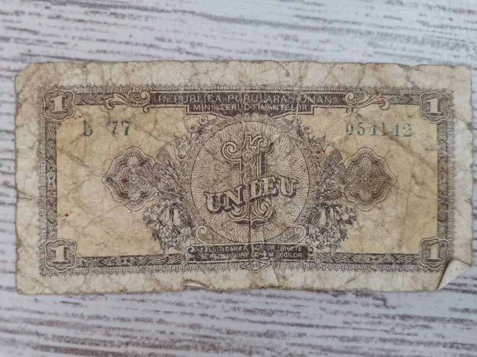 Bancnote vechi si timbre