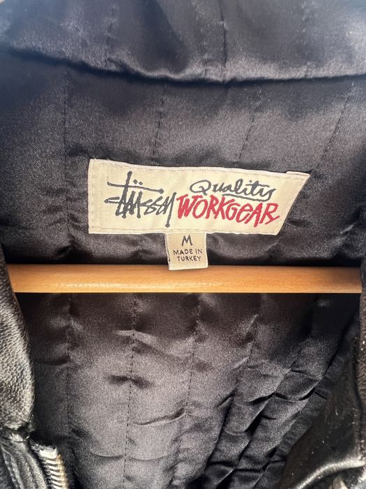 Vand geaca Stussy din piele naturala