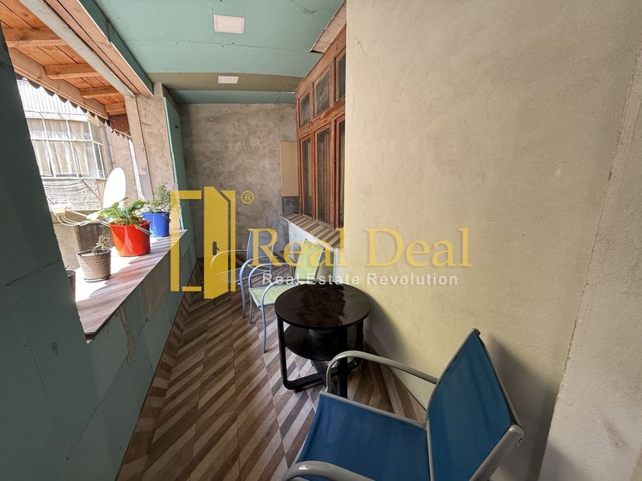 Дава се под наем Тристаен апартамент в София, Център - 115 кв.м за 800 € - Снимка #6