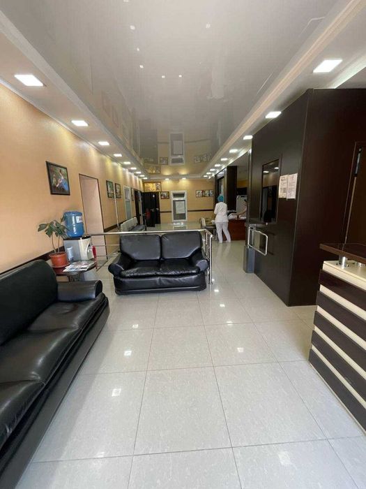 Продается клиника 1000м2 ориентир Бектемир пост ГАИ возможен Кредит