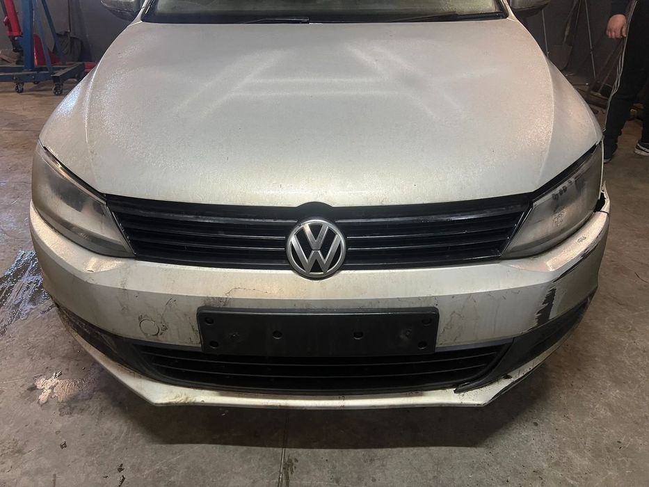 Dezmembrez / Dezmembrari / Piese / Accesorii Volkswagen Jetta