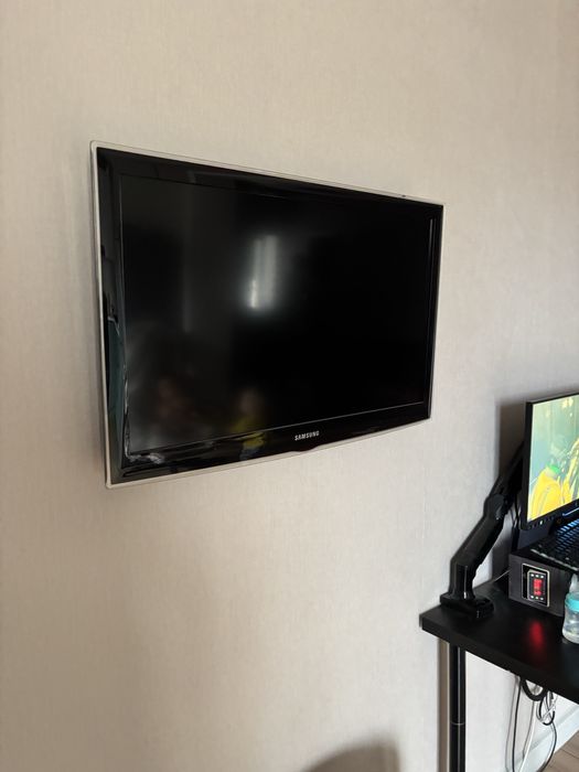 Продам телевизор