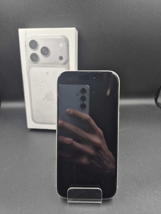 Hope Amanet P5/IPhone 17 Pro /256 GB 100%