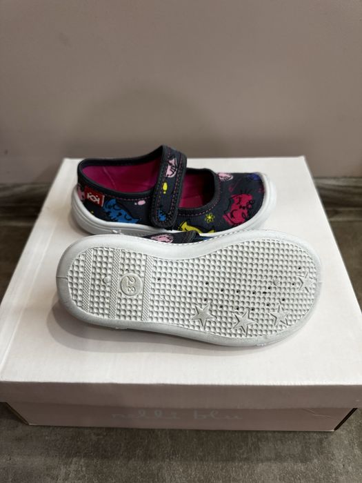 Детски пантофи колев и колев 28 размер