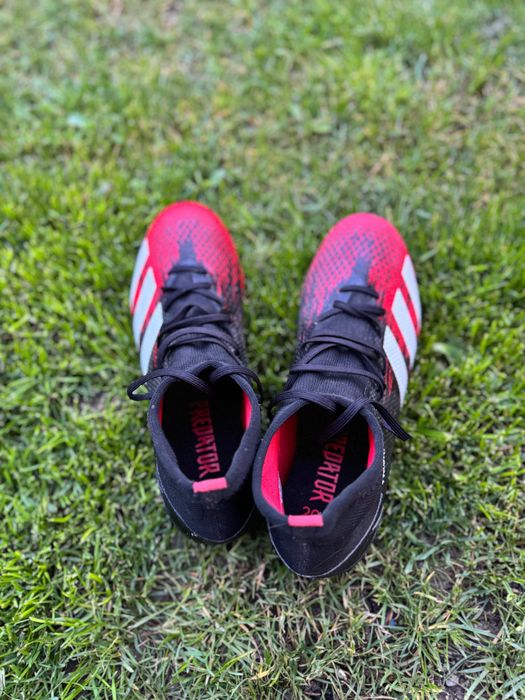 Бутонки Adidas predator - 47,5 !!