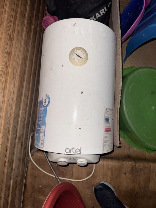 Бойлер аристон хороший состояние