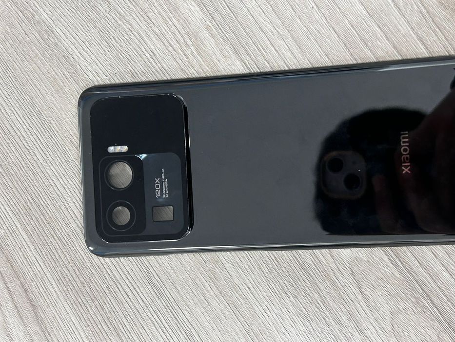 Ми 11 ультра описание ниже